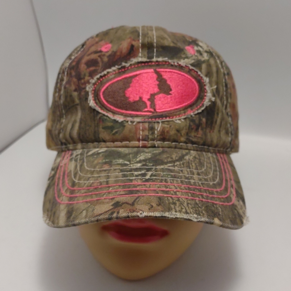 Camouflage Mossy Oak Ladies Fit Pink & Adjustable Ball Cap Made by Outdoor Cap